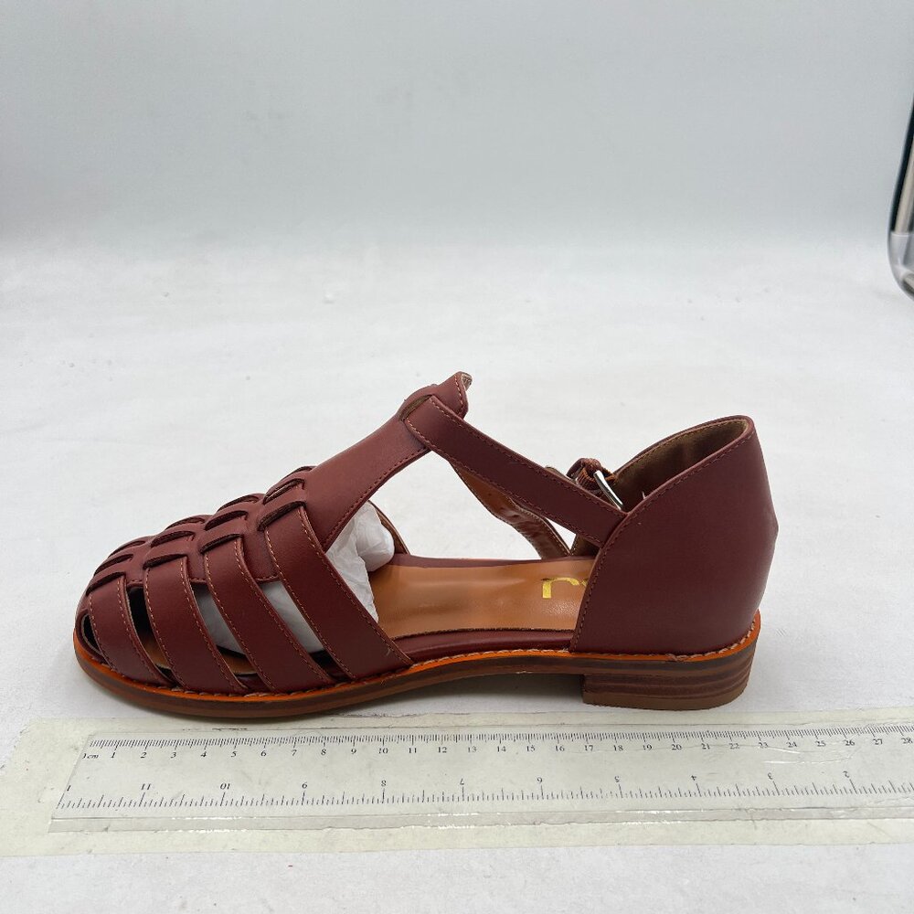 FSJ Brown Leather Closed-Toe Fisherman Sandals - Picture 2 of 8